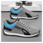 Men's lightweight Shoes Spring and Autumn Slip-on Forrest Gump Sports Leisure Driving Travel Bean Shoes Riding European Station Men's Shoes - Image 2